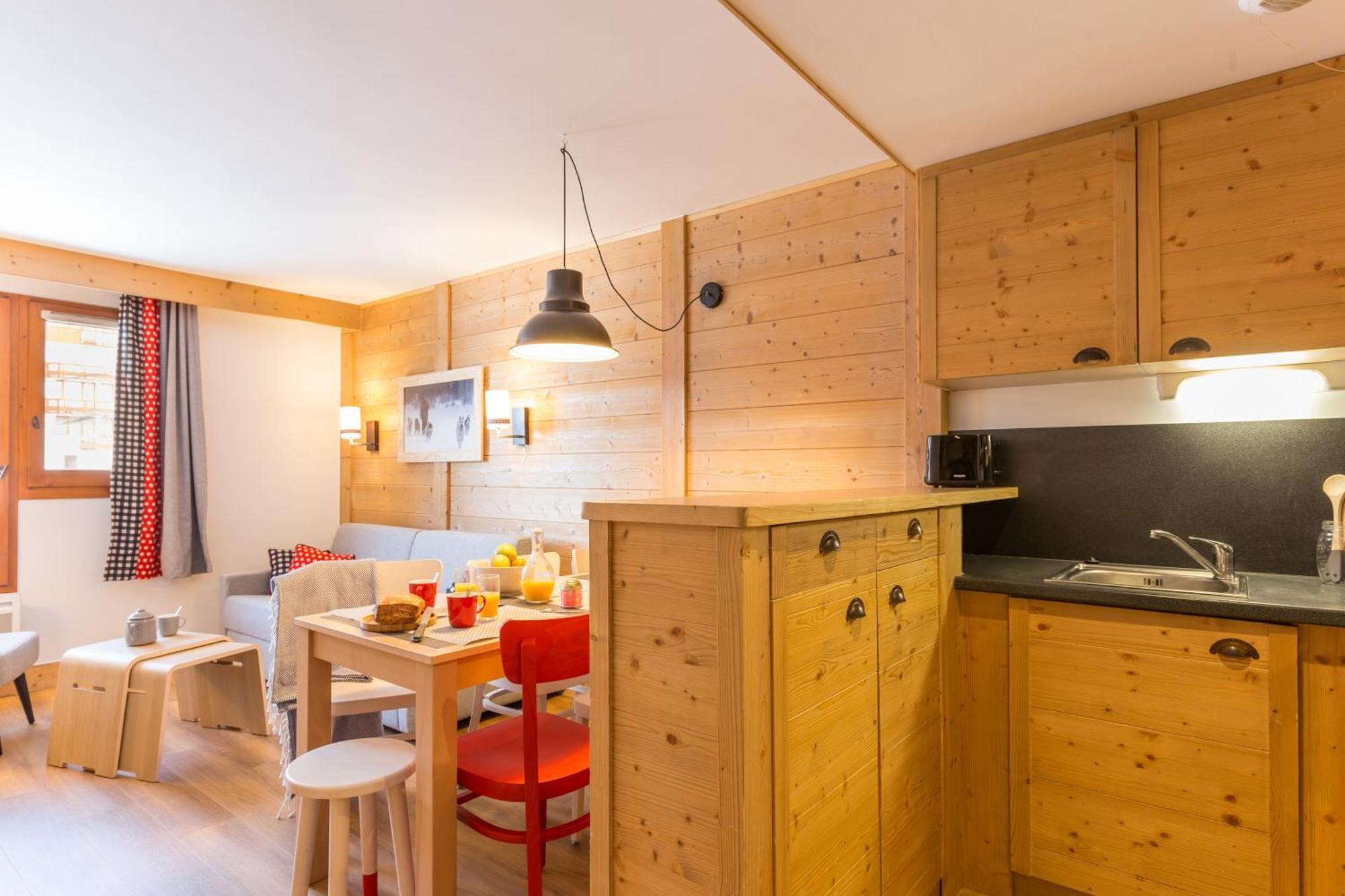 Residence Pierre & Vacances Aconit Сен-Мартен-де-Бельвиль Экстерьер фото